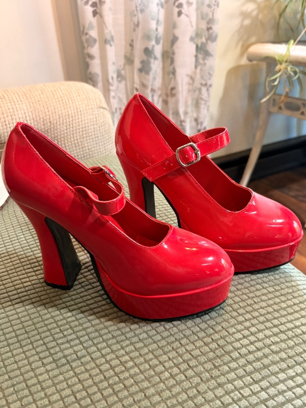 PATTEN LEATHER RED “ELLIE “ MARY JANE PLATFORM